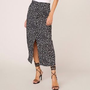 Black & White Leopard BB Dakota Midi Skirt NWT